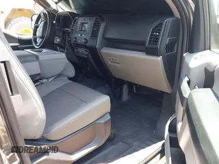 2016 Ford F-150 XL z VIN 1FTEX1CPXGKD44479, wystawiony jako IAAI lot #42649341 z przebiegiem 137 626 mil mil oraz . Historia ofert i sprzedaży dostępna na DreamBid. Obrazek 5.