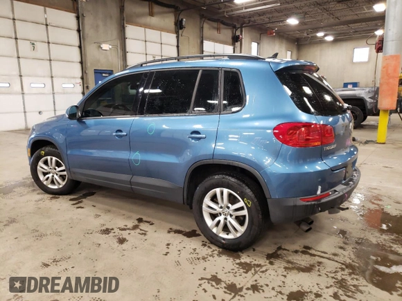 2017 Volkswagen Tiguan S z VIN WVGBV7AX4HK039281, wystawiony jako Copart lot #88013955 z przebiegiem 88 878 mil mil oraz Szkoda całkowita • Salvage title. Historia ofert i sprzedaży dostępna na DreamBid. Obrazek 2.