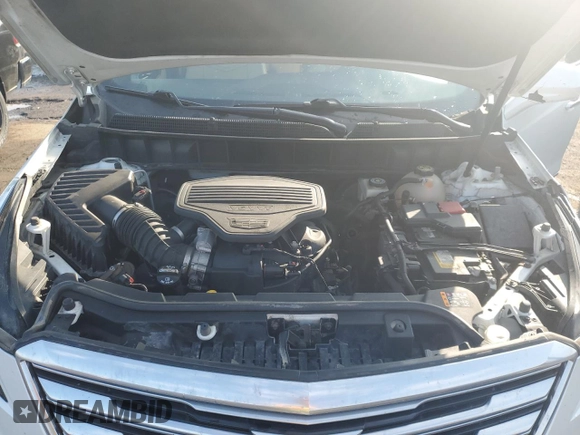 2018 Cadillac XT5 Luxury AWD with VIN 1GYKNDRS2JZ108049, listed as a Copart auction lot 55487815 with 142,632 mi miles and Salvage title. Bid and sale history available at DreamBid. Image 12.