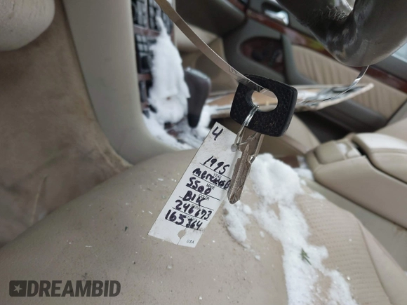 1995 Mercedes-Benz S with VIN WDBGA51E9SA246673, listed as a IAAI auction lot 41319603 with Not Provided miles and . Bid and sale history available at DreamBid. Image 11.