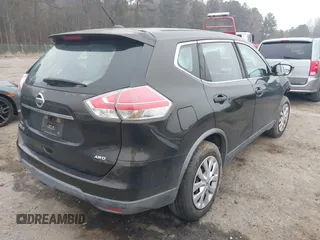2016 Nissan Rogue SV with VIN KNMAT2MV6GP665869, listed as a IAAI auction lot 41800334 with 141,721 mi miles. Bid and sale history available at carsss.com. Image 4.
