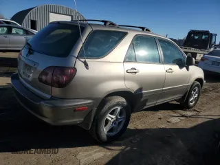 2000 Lexus RX 300 with VIN JT6HF10U4Y0138816, listed as a Copart auction lot 46638325 with 228,906 mi miles and Salvage Title. Bid and sale history available at carsss.com. Image 3.