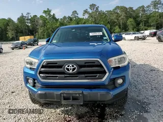 2017 Toyota Tacoma SR5 with VIN 5TFAZ5CN4HX051289, listed as a Copart auction lot 54206125 with 98,429 mi miles and Salvage Title. Bid and sale history available at DreamBid. Image 14.