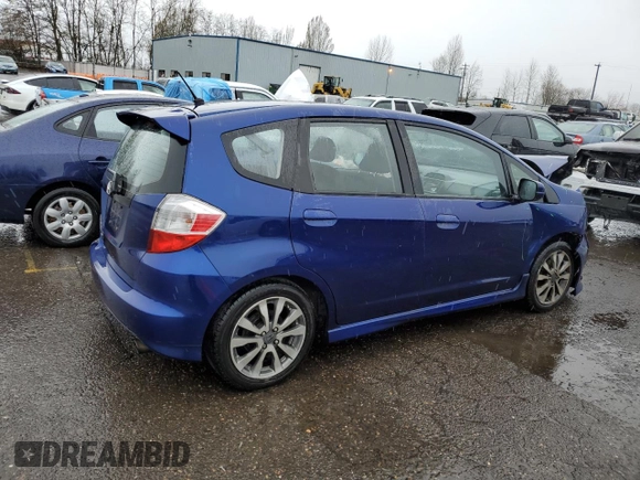 2013 Honda Fit Sport с VIN JHMGE8H64DC036798, выставлен на аукционе Copart как лот 50071345 с пробегом 201 439 миль миль и Списание • Salvage title. История ставок и продаж доступна на DreamBid. Изображение 3.