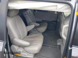 2011 Toyota Sienna LE AAS z VIN 5TDKK3DC3BS166098, wystawiony jako IAAI lot #42594337 z przebiegiem 197 963 mil mil oraz . Historia ofert i sprzedaży dostępna na DreamBid. Obrazek 8.