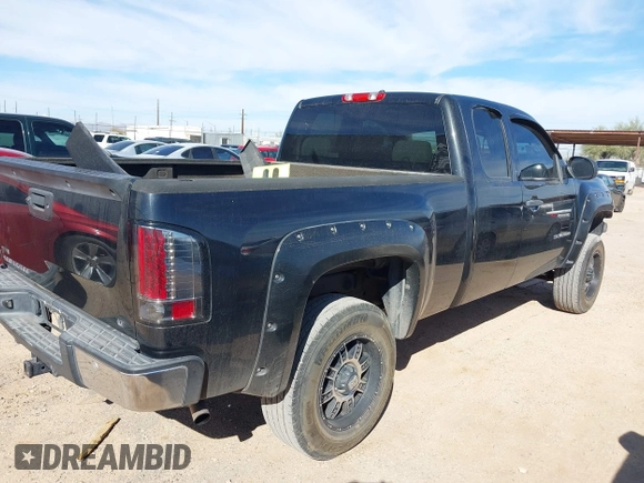 2012 Chevrolet Silverado 1500 LT with VIN 1GCRKSE7XCZ199321, listed as a IAAI auction lot 41512009 with 139,431 mi miles. Bid and sale history available at carsss.com. Image 4.