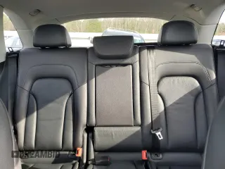 2015 Audi Q5 Premium Plus z VIN WA1LFAFP8FA100379, wystawiony jako Copart lot #49571005 z przebiegiem Nie podano mil oraz Szkody całkowita. Historia ofert i sprzedaży dostępna na DreamBid. Obrazek 10.