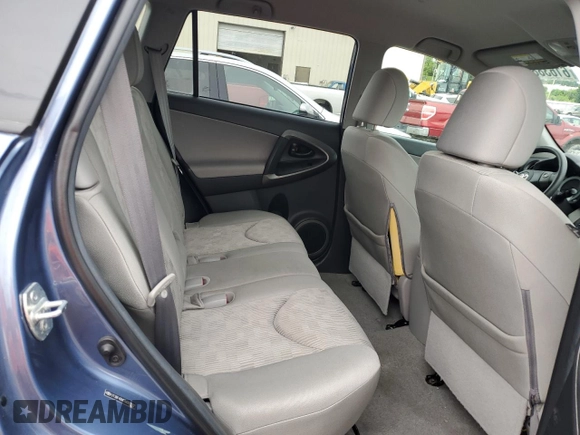 2012 Toyota RAV4 z VIN 2T3BF4DV6CW260262, wystawiony jako Copart lot #61638875 z przebiegiem 93 777 mil mil oraz Szkoda całkowita • Salvage title. Historia ofert i sprzedaży dostępna na DreamBid. Obrazek 11.