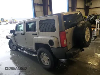 2008 Hummer H3 SUV with VIN 5GTEN13E588146985, listed as a Copart auction lot 73355404 with 96,450 mi miles and Salvage Title. Bid and sale history available at carsss.com. Image 2.
