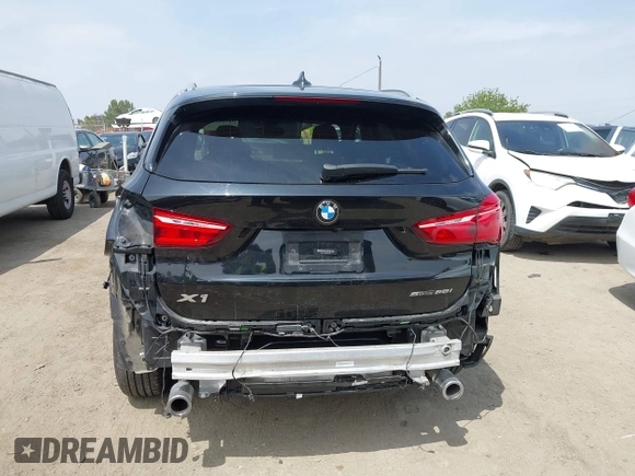 2021 BMW X1 sDrive28i with VIN WBXJG7C0XM5T45715, listed as a IAAI auction lot 42014499 with 23,793 mi miles and . Bid and sale history available at DreamBid. Image 17.