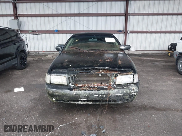2000 Ford Crown Victoria Police Interceptor z VIN 2FAFP71W4YX199199, wystawiony jako IAAI lot #41610176 z przebiegiem 202 131 mil mil oraz . Historia ofert i sprzedaży dostępna na DreamBid. Obrazek 12.