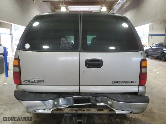 2000 Chevrolet New Tahoe LT with VIN 1GNEK13T3YJ210858, listed as a Copart auction lot 43458245 with 256,376 mi miles and Salvage Title. Bid and sale history available at carsss.com. Image 6.