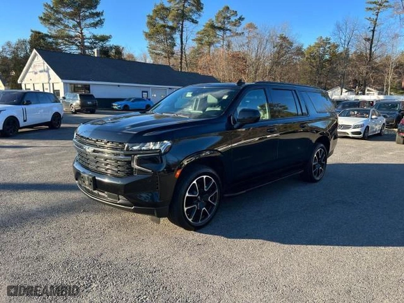 2021 Chevrolet Suburban RST with VIN 1GNSKEKD0MR457206, listed as a Copart auction lot 42366525 with 139,570 mi miles and Clean Title. Bid and sale history available at carsss.com. Image 2.