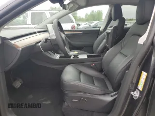 2024 Tesla Model Y Long Range с VIN 7SAYGDEE5RF130383, выставлен на аукционе Copart как лот 60263265 с пробегом 12 531 миль миль и Списание • Salvage title. История ставок и продаж доступна на DreamBid. Изображение 7.