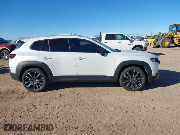2024 Mazda CX-50 Premium z VIN 7MMVABDY0RN186511, wystawiony jako IAAI lot #41229255 z przebiegiem 21 842 mil mil oraz . Historia ofert i sprzedaży dostępna na DreamBid. Obrazek 13.