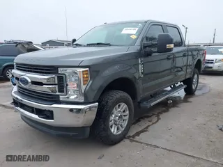 2019 Ford Super Duty F-250 SRW XL with VIN 1FT7W2B60KED51832, listed as a IAAI auction lot 41620118 with 76,348 mi miles. Bid and sale history available at carsss.com. Image 22.