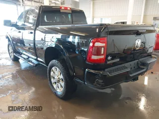 2022 Ram 2500 Laramie with VIN 3C6UR5FL6NG368022, listed as a IAAI auction lot 41247786 with 85,523 mi miles. Bid and sale history available at carsss.com. Image 3.