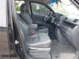 2007 Honda Ridgeline RTL w/Leather with VIN 2HJYK16527H515539, listed as a IAAI auction lot 42100067 with 186,864 mi miles. Bid and sale history available at carsss.com. Image 5.