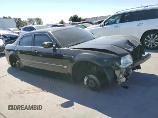 2007 Chrysler 300 C SRT8 with VIN 2C3LA73W37H660112, listed as a Copart auction lot 72966724 with 116,341 mi miles and Salvage Title. Bid and sale history available at carsss.com. Image 4.