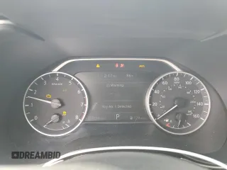 2016 Nissan Maxima S z VIN 1N4AA6AP6GC428931, wystawiony jako Copart lot #56986255 z przebiegiem 202 994 mil mil oraz Szkoda całkowita • Salvage title. Historia ofert i sprzedaży dostępna na DreamBid. Obrazek 9.