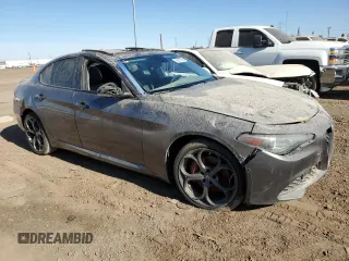 2019 Alfa Romeo Giulia Ti Sport with VIN ZARFANBN2K7607241, listed as a Copart auction lot 85927924 with 0 mi miles and Clean Title. Bid and sale history available at carsss.com. Image 4.
