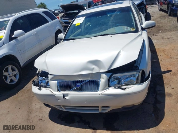 2003 Volvo S80 with VIN YV1TS91Z031304253, listed as a IAAI auction lot 39456223 with 62,592 mi miles. Bid and sale history available at carsss.com. Image 6.