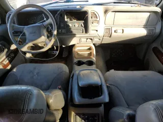 2000 GMC Denali z VIN 1GKEK13R5YR162198, wystawiony jako Copart lot #80325964 z przebiegiem 228 043 mil mil oraz Szkody całkowita. Historia ofert i sprzedaży dostępna na DreamBid. Obrazek 8.