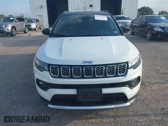 2024 Jeep Compass Limited z VIN 3C4NJDCN7RT100839, wystawiony jako IAAI lot #42714163 z przebiegiem 37 347 mil mil oraz . Historia ofert i sprzedaży dostępna na DreamBid. Obrazek 12.