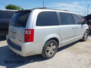 2010 Dodge Grand Caravan SXT with VIN 2D4RN5DX8AR124993, listed as a IAAI auction lot 42250336 with 179,778 mi miles and . Bid and sale history available at DreamBid. Image 4.