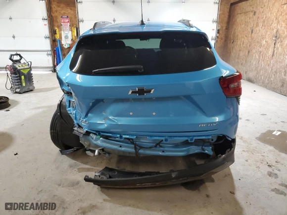 2025 Chevrolet Trax ACTIV with VIN KL77LKEP7SC039044, listed as a Copart auction lot 47847045 with 0 mi miles and Salvage Title. Bid and sale history available at carsss.com. Image 6.