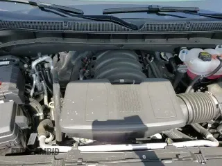 2024 Chevrolet Tahoe Z71 with VIN 1GNSKPKD2RR377845, listed as a Copart auction lot 60735175 with 5,846 mi miles and Clean title. Bid and sale history available at DreamBid. Image 13.