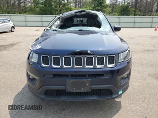 2019 Jeep Compass Latitude with VIN 3C4NJDBB3KT646082, listed as a Copart auction lot 60511205 with 41,096 mi miles and Salvage title. Bid and sale history available at DreamBid. Image 5.