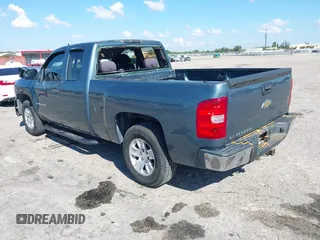 2007 Chevrolet Silverado 1500 LT w/1LT with VIN 2GCEC19C971636527, listed as a IAAI auction lot 41905194 with 164,468 mi miles. Bid and sale history available at carsss.com. Image 3.