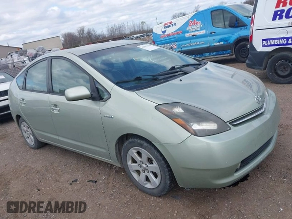 2008 Toyota Prius with VIN JTDKB20U383360732, listed as a IAAI auction lot 42097354 with 260,220 mi miles. Bid and sale history available at carsss.com. Image 1.