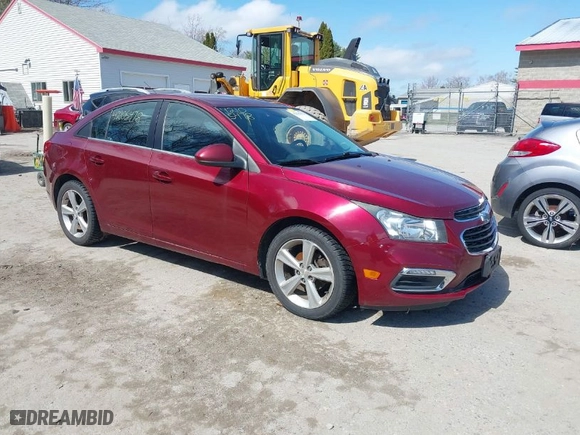 2015 Chevrolet Cruze LT with VIN 1G1PE5SB6F7275893, listed as a IAAI auction lot 42105478 with 144,037 mi miles. Bid and sale history available at carsss.com. Image 1.