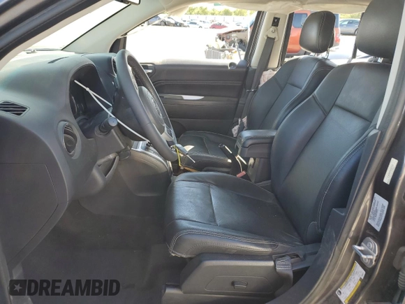 2016 Jeep Compass High Altitude с VIN 1C4NJDEB5GD697172, выставлен на аукционе Copart как лот 64477345 с пробегом 85 475 миль миль и Списание • Salvage title. История ставок и продаж доступна на DreamBid. Изображение 7.