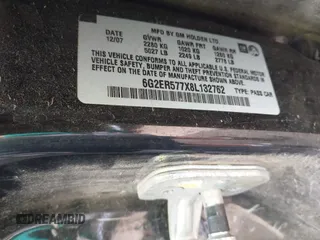 2008 Pontiac G8 with VIN 6G2ER577X8L132762, listed as a IAAI auction lot 41510878 with 105,354 mi miles. Bid and sale history available at carsss.com. Image 9.