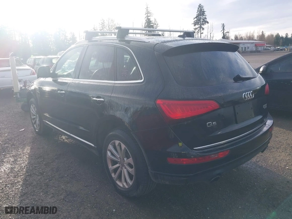 2015 Audi Q5 Premium with VIN WA1CFAFPXFA113229, listed as a IAAI auction lot 41805623 with 111,455 mi miles. Bid and sale history available at carsss.com. Image 3.