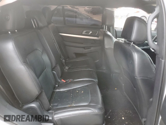 2018 Ford Explorer XLT z VIN 1FM5K7D8XJGC54456, wystawiony jako Copart lot #61671915 z przebiegiem 101 569 mil mil oraz Czysty tytuł • Clean title. Historia ofert i sprzedaży dostępna na DreamBid. Obrazek 11.