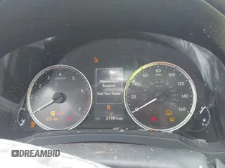 2021 Lexus IS 300 z VIN JTHAA1D27M5114569, wystawiony jako IAAI lot #41084378 z przebiegiem 31 981 mil mil oraz . Historia ofert i sprzedaży dostępna na DreamBid. Obrazek 7.