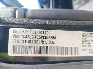 2023 Jeep Grand Cherokee Altitude with VIN 1C4RJGAG5PC648354, listed as a IAAI auction lot 42087186 with 11,691 mi miles and . Bid and sale history available at DreamBid. Image 9.