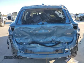 2024 Volvo XC40 Plus Bright Theme с VIN YV4L12UE2R2224249, выставлен на аукционе Copart как лот 81993444 с пробегом 10 429 миль миль и Списание • Salvage title. История ставок и продаж доступна на DreamBid. Изображение 6.