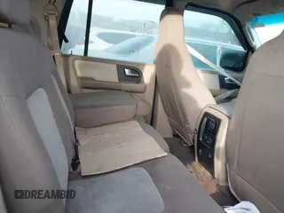 2003 Ford Expedition XLT Value with VIN 1FMPU16W83LA58988, listed as a IAAI auction lot 41627386 with 999,999 mi miles. Bid and sale history available at carsss.com. Image 8.