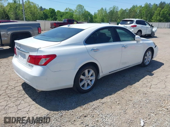 2008 Lexus ES 350 with VIN JTHBJ46G882270626, listed as a IAAI auction lot 42038634 with 175,709 mi miles. Bid and sale history available at carsss.com. Image 4.