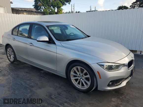 2018 BMW 3 Series 320i with VIN WBA8E1G50JNU90811, listed as a Copart auction lot 44900865 with 74,859 mi miles and Clean Title. Bid and sale history available at carsss.com. Image 4.
