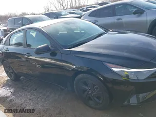 2021 Hyundai Elantra SEL with VIN 5NPLS4AG3MH005342, listed as a IAAI auction lot 41787600 with 85,819 mi miles. Bid and sale history available at carsss.com. Image 13.