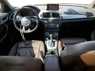 2015 Audi Q3 Prestige z VIN WA1FFCFS6FR008590, wystawiony jako Copart lot #45438604 z przebiegiem 137 597 mil mil oraz . Historia ofert i sprzedaży dostępna na DreamBid. Obrazek 8.
