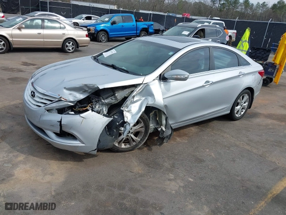 2013 Hyundai Sonata SE with VIN 5NPEC4AC0DH744204, listed as a IAAI auction lot 41791192 with 199,276 mi miles. Bid and sale history available at carsss.com. Image 18.