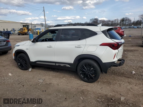 2022 Kia Seltos Nightfall with VIN KNDEUCA22N7300021, listed as a Copart auction lot 51116465 with 36,835 mi miles and Salvage Title. Bid and sale history available at carsss.com. Image 2.