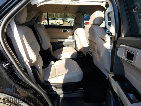 2023 Ford Explorer Limited with VIN 1FMSK8FH9PGC05635, listed as a Copart auction lot 43993395 with 6,622 mi miles and Salvage Title. Bid and sale history available at carsss.com. Image 11.